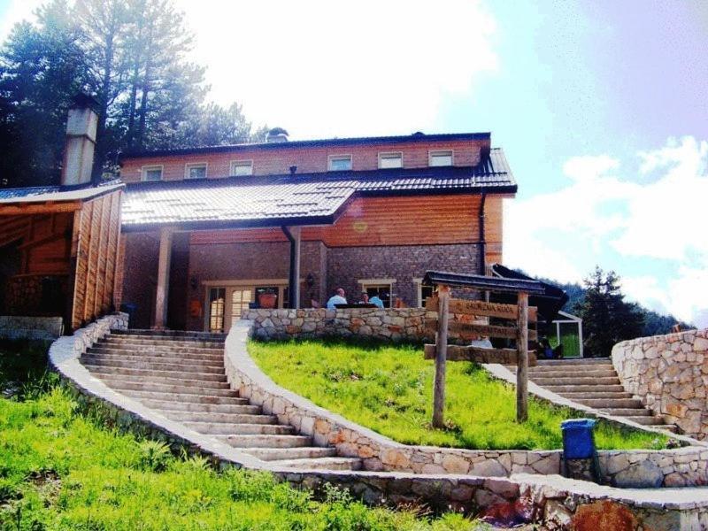 Hotel Snjezna Kuca - Nature Park Of Bosnia Herzegovina Padezina Εξωτερικό φωτογραφία
