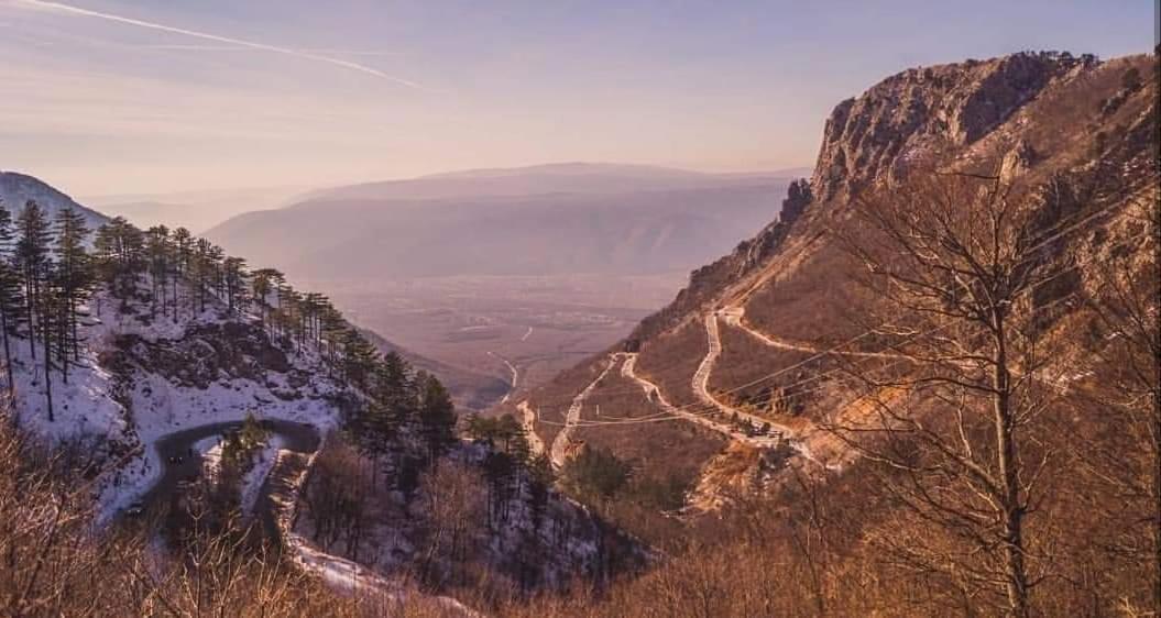 Hotel Snjezna Kuca - Nature Park Of Bosnia Herzegovina Padezina Εξωτερικό φωτογραφία